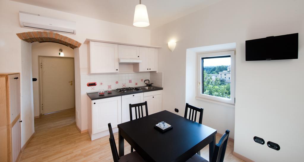 La Sentinella Holiday House Bracciano  Rom bilde